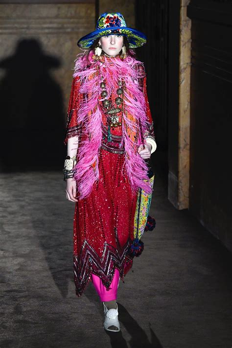 suzy menkes vogue gucci|SuzyPFW Gucci: Third And Final Tribute To France .